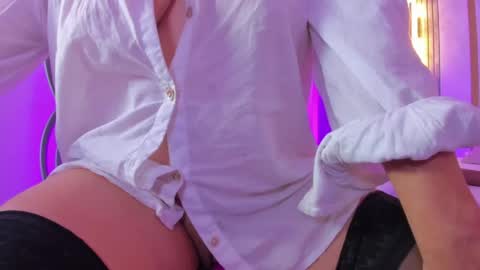 G I S E P L A online show from April 2026 10:43:01 PM