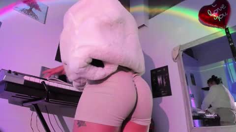 girasol1921 online show from February 2025 02:12:01 AM