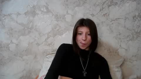 girl_cute007 online show from April 2026 09:37:02 PM