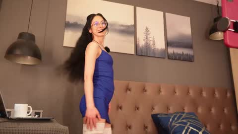 Nikki online show from May 2026 02:47:01 PM