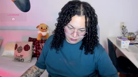 girl_inline online show from December 2025 01:48:02 AM