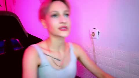Snapshot of girlfriend_night chatting on June 2026 12:31:02 PM Seniya online show from June 2026 12:31:02 PM