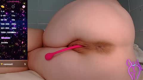 Snapshot of girlmalinkaa chatting on January 2025 07:59:01 AM Anna online show from January 2025 07:59:01 AM