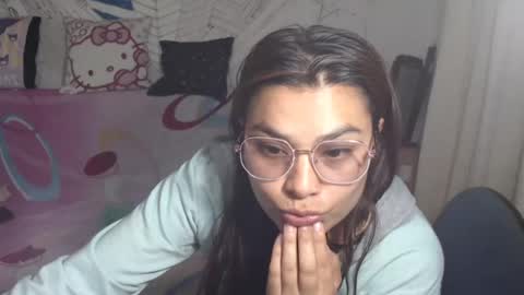 Snapshot of girlsex_hot chatting on July 2026 04:27:01 AM girlsex_hot online show from July 2026 04:27:01 AM