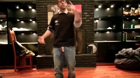 Snapshot of girthwayne chatting on January 2025 10:37:01 PM croyal09 online show from January 2025 10:37:01 PM