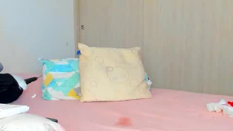 Gissel6playful online show from April 2026 11:46:02 PM