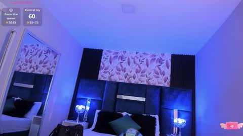     online show from October 2025 10:38:01 AM