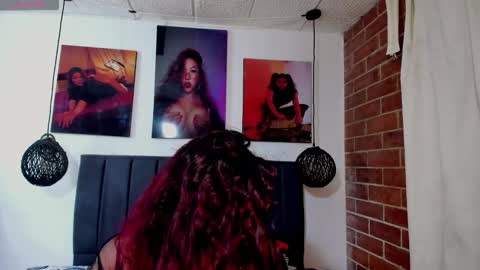  Kylie  online show from November 2025 01:30:02 AM