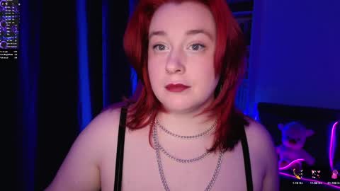 Snapshot of gitera_ chatting on May 2026 09:11:02 PM AlexaMillis online show from May 2026 09:11:02 PM