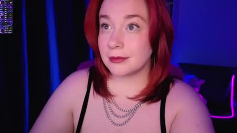 Snapshot of gitera_ chatting on May 2026 09:43:01 PM AlexaMillis online show from May 2026 09:43:01 PM