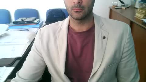 Snapshot of giuseppevai1 chatting on April 2026 01:39:02 PM giuseppevai1 online show from April 2026 01:39:02 PM