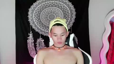 givemethrillx online show from January 2025 07:17:01 AM