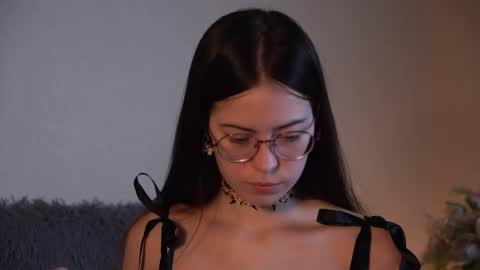 Snapshot of gizefto chatting on October 2025 11:29:01 AM Agness online show from October 2025 11:29:01 AM