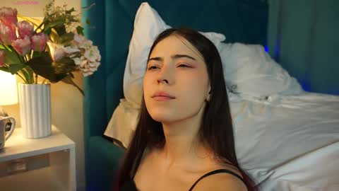 Snapshot of gizefto chatting on November 2025 03:22:01 PM Agness online show from November 2025 03:22:01 PM