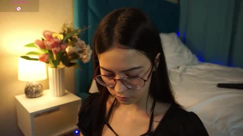 Snapshot of gizefto chatting on November 2025 01:34:02 PM Agness online show from November 2025 01:34:02 PM