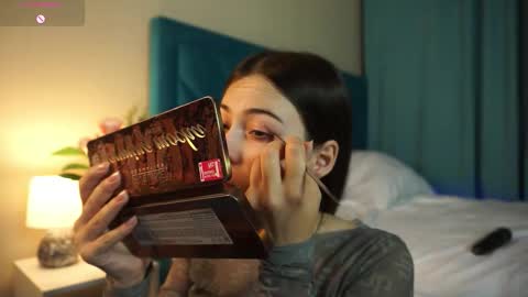 Snapshot of gizefto chatting on November 2025 01:44:01 PM Agness online show from November 2025 01:44:01 PM