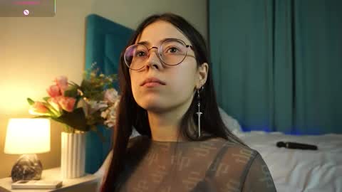 Snapshot of gizefto chatting on November 2025 03:49:01 PM Agness online show from November 2025 03:49:01 PM