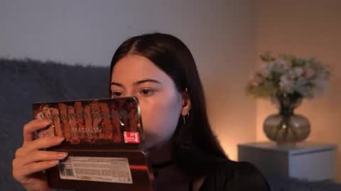 Snapshot of gizefto chatting on November 2025 02:50:02 PM Agness online show from November 2025 02:50:02 PM