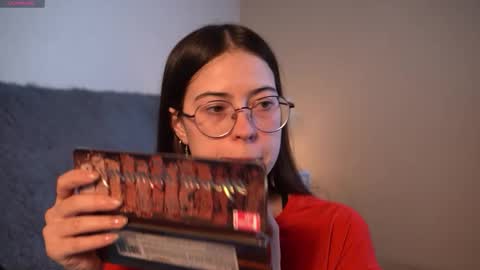 Snapshot of gizefto chatting on December 2025 03:54:02 PM Agness online show from December 2025 03:54:02 PM