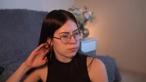 Snapshot of gizefto chatting on January 2026 02:43:02 PM Agness online show from January 2026 02:43:02 PM