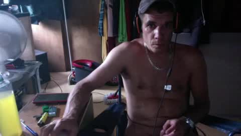 Snapshot of gizmomaster chatting on June 2026 06:35:02 PM dutch rave guy c2c dutch online show from June 2026 06:35:02 PM
