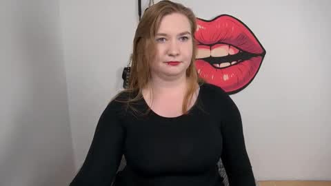 Nikki online show from November 2025 02:27:01 PM