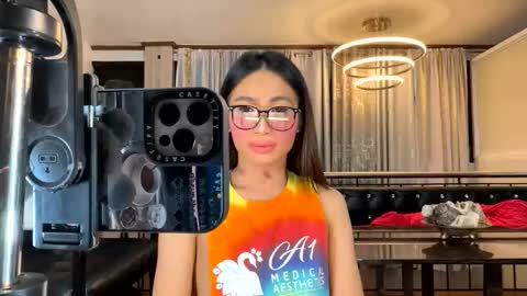 gleiahong online show from March 2026 06:57:01 PM