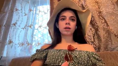 Snapshot of glendahammond chatting on March 2026 02:24:01 PM glendahammond online show from March 2026 02:24:01 PM