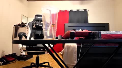 Snapshot of glomightyj chatting on February 2026 02:18:02 AM glomightyj online show from February 2026 02:18:02 AM