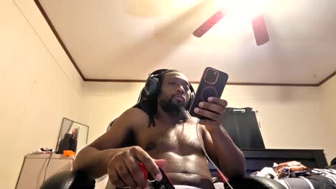 Snapshot of glomightyj chatting on June 2026 10:50:02 AM glomightyj online show from June 2026 10:50:02 AM