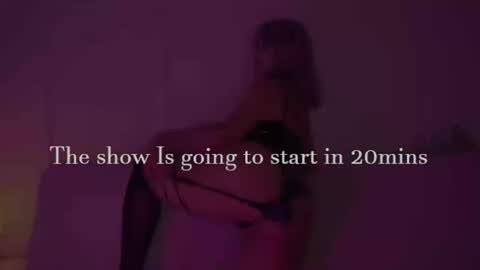 Snapshot of gloomydoll chatting on June 2026 06:35:02 PM Mimi online show from June 2026 06:35:02 PM