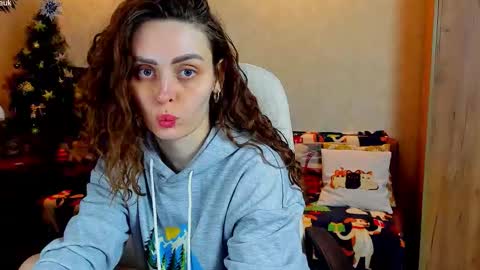 Gloria Wood online show from January 2026 05:05:02 PM