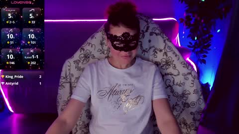 gloriagrays online show from January 2025 04:36:01 PM