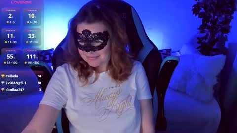 gloriagrays online show from October 2025 07:22:01 PM