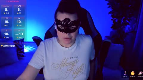 gloriagrays online show from October 2025 07:07:02 PM