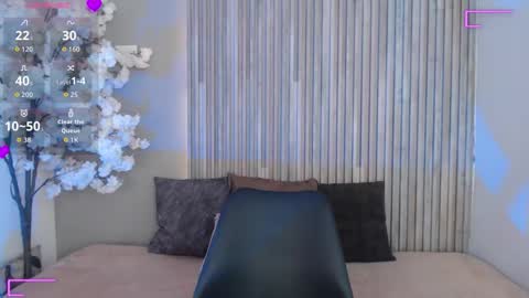 glory_girl online show from November 2025 03:01:02 PM