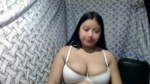 Snapshot of glossyrina chatting on July 2026 07:13:01 AM Rina3 online show from July 2026 07:13:01 AM