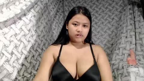 Snapshot of glossyrina chatting on July 2026 03:07:02 PM Rina3 online show from July 2026 03:07:02 PM