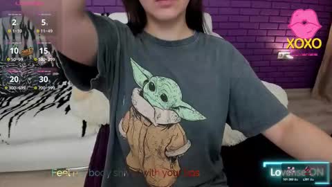 Snapshot of glowmimi chatting on February 2026 05:47:02 PM Mia online show from February 2026 05:47:02 PM