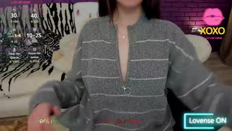 Mia online show from April 2026 04:45:01 PM