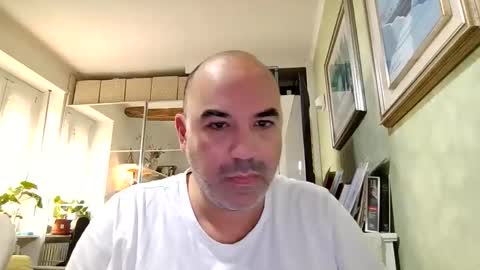 Snapshot of gnoffo77 chatting on May 2026 02:44:01 PM Matte online show from May 2026 02:44:01 PM