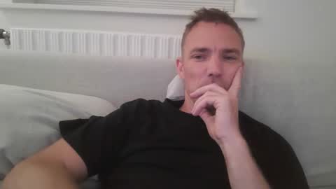 Gnusmas4you online show from October 2025 10:52:02 PM