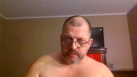 Snapshot of gobey33 chatting on April 2026 12:11:02 AM IDKIDCIDGAF online show from April 2026 12:11:02 AM