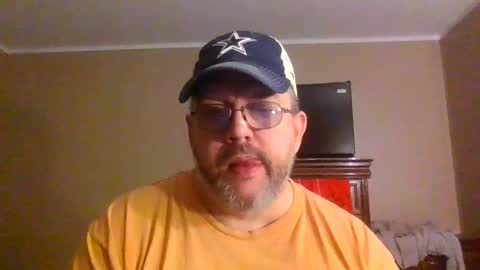 Snapshot of gobey33 chatting on May 2026 08:08:01 AM IDKIDCIDGAF online show from May 2026 08:08:01 AM