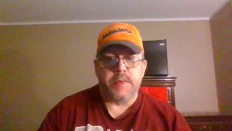 Snapshot of gobey33 chatting on May 2026 02:50:02 AM IDKIDCIDGAF online show from May 2026 02:50:02 AM
