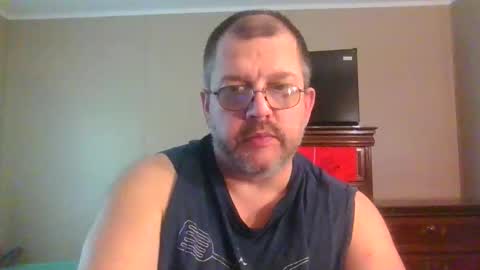Snapshot of gobey33 chatting on May 2026 04:59:02 PM IDKIDCIDGAF online show from May 2026 04:59:02 PM