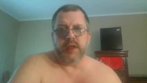 Snapshot of gobey33 chatting on May 2026 05:52:02 PM IDKIDCIDGAF online show from May 2026 05:52:02 PM