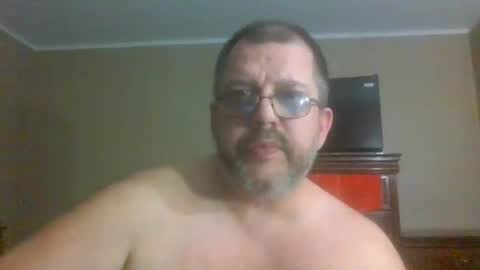 Snapshot of gobey33 chatting on May 2026 01:56:01 AM IDKIDCIDGAF online show from May 2026 01:56:01 AM