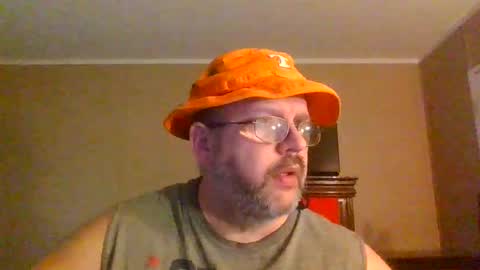 Snapshot of gobey33 chatting on May 2026 11:00:01 PM IDKIDCIDGAF online show from May 2026 11:00:01 PM
