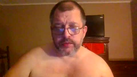 Snapshot of gobey33 chatting on May 2026 01:56:01 AM IDKIDCIDGAF online show from May 2026 01:56:01 AM